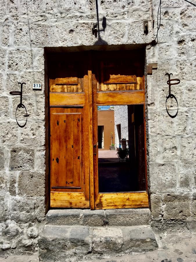 Lion Aqp Hostel Yanahuara Zewnętrze zdjęcie